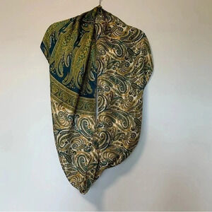 NWT Gypsy Rose paisley  infinity silk scarf foulard handmade in Nepal